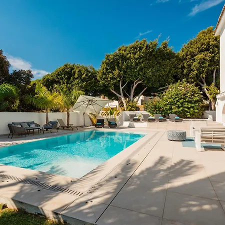 Marbella, Costabella - Beachfront With Heated Pool