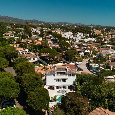 6 Bedroom Villa, With Heated Pool And Sea Views, Next To The Of Costabella * Марбелья