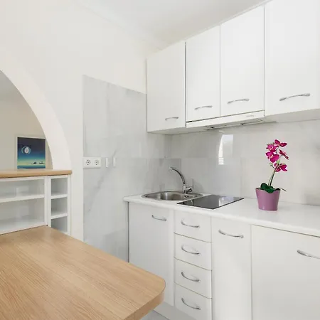 Marbella, Costabella - Beachfront With Heated Pool *