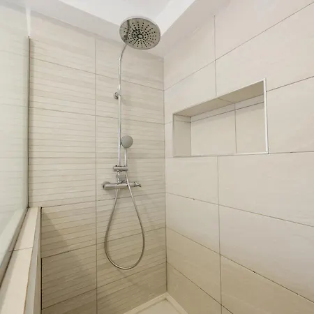 Holiday home Villa Oceano - Un Refugio A Pie De Playa, Con Piscina Climatizada Y Jacuzzi, En Costabellla, Marbella *