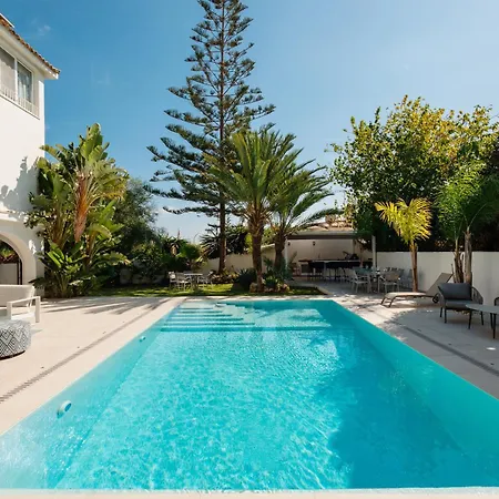 Villa Oceano - Un Refugio A Pie De Playa, Con Piscina Climatizada Y Jacuzzi, En Costabellla, Marbella * Marbella