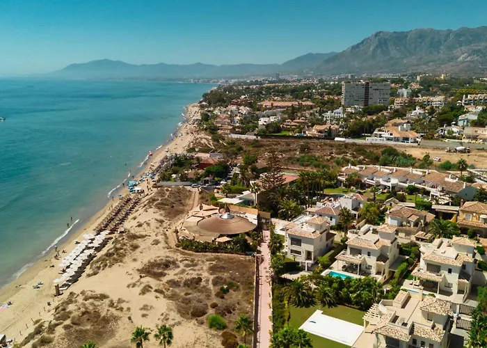 Marbella, Costabella - Beachfront With Heated Pool * Marbella