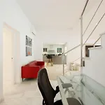 Будинок відпочинку Marbella, Costabella - Beachfront With Heated Pool Марбелья