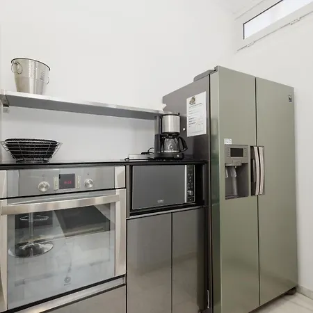 Marbella, Costabella - Beachfront With Heated Pool * מארבלה